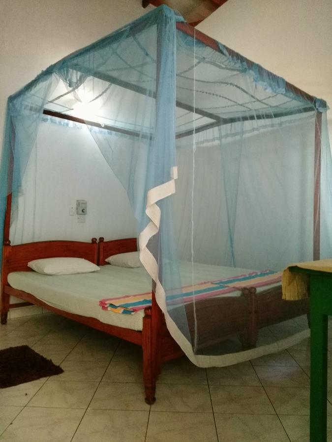 Sunnys Beach Guest House 希克杜沃 外观 照片