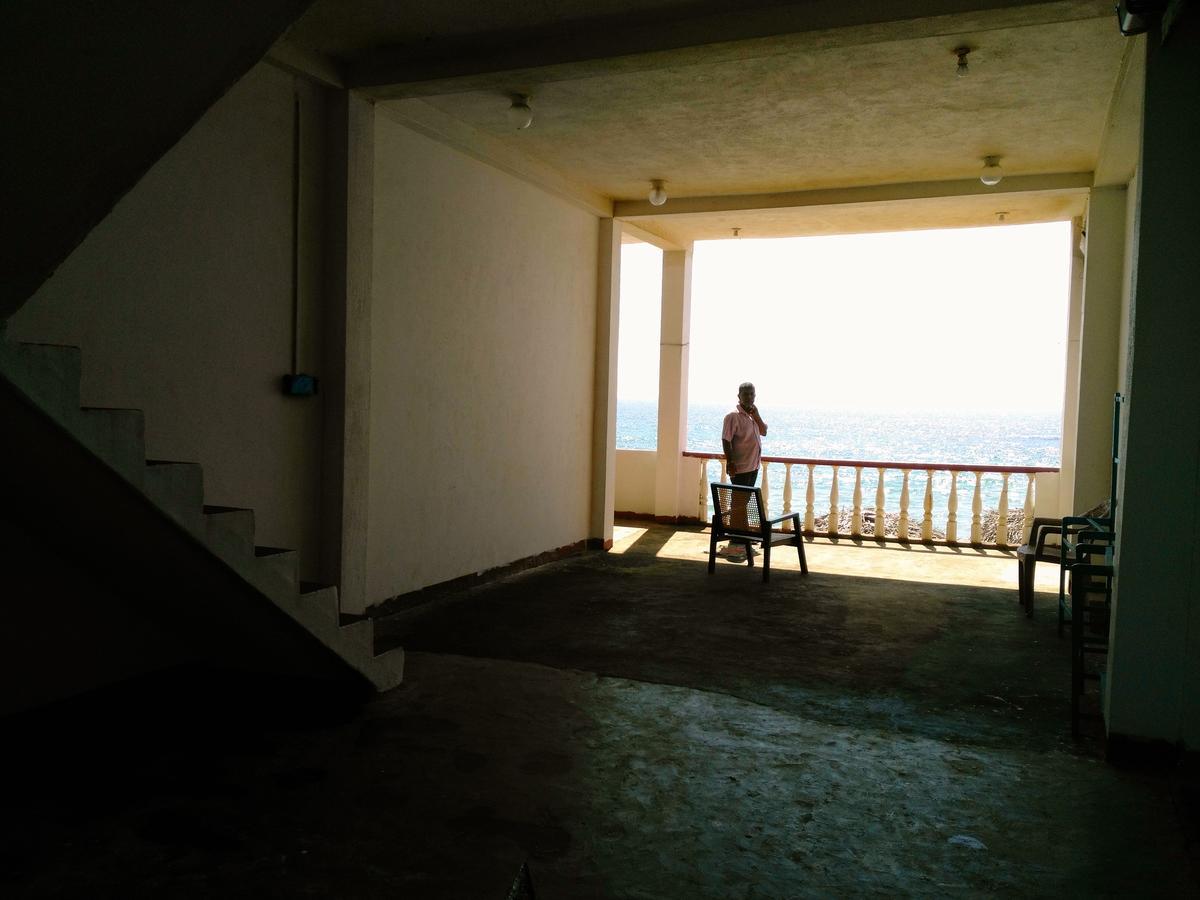 Sunnys Beach Guest House 希克杜沃 外观 照片
